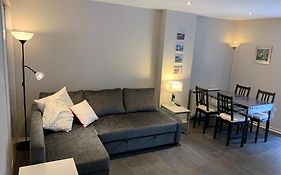 Lovely Ground Floor Apartment In Great Location At The Shore, Edinburgh