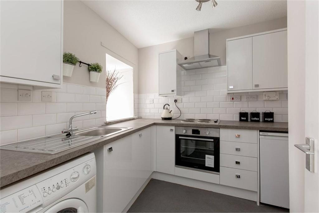 Lovely Ground Floor Apartment In Great Location At The Shore, Édimbourg Extérieur photo