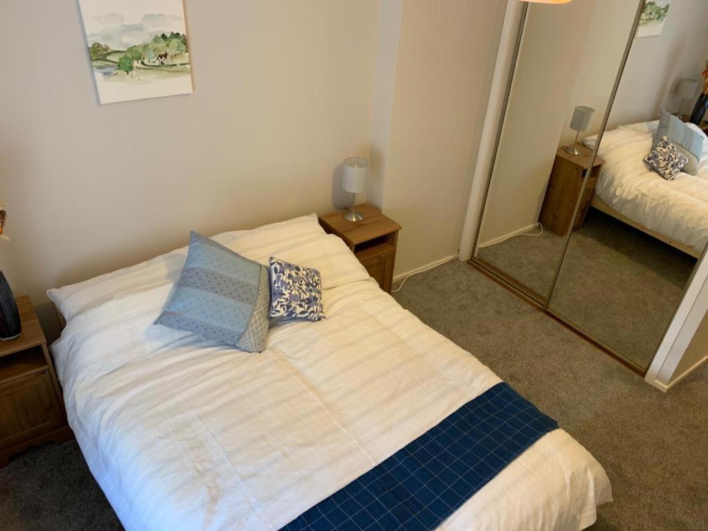Lovely Ground Floor Apartment In Great Location At The Shore, Édimbourg Extérieur photo